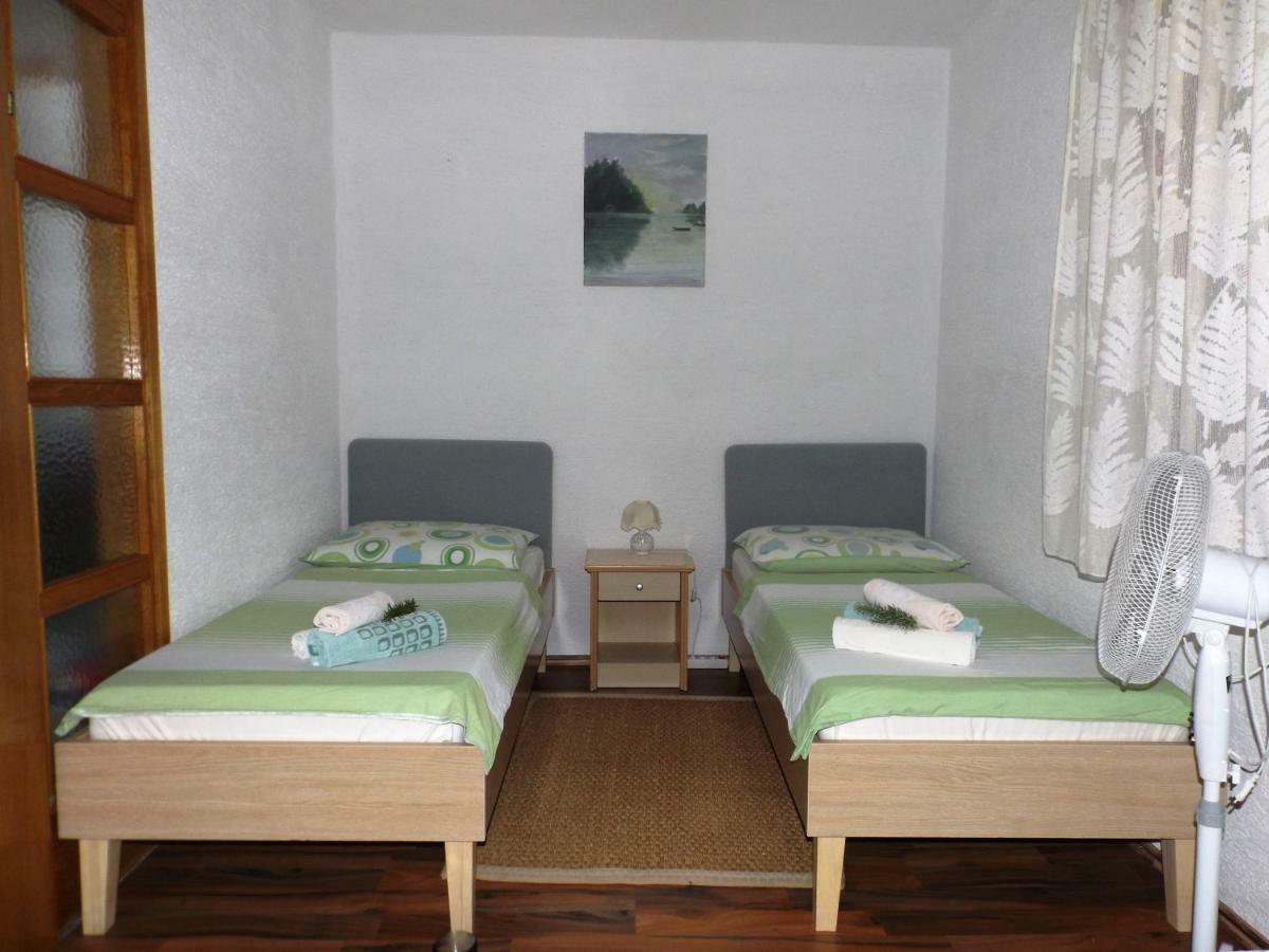 Apartman Canaki Splitska Dış mekan fotoğraf